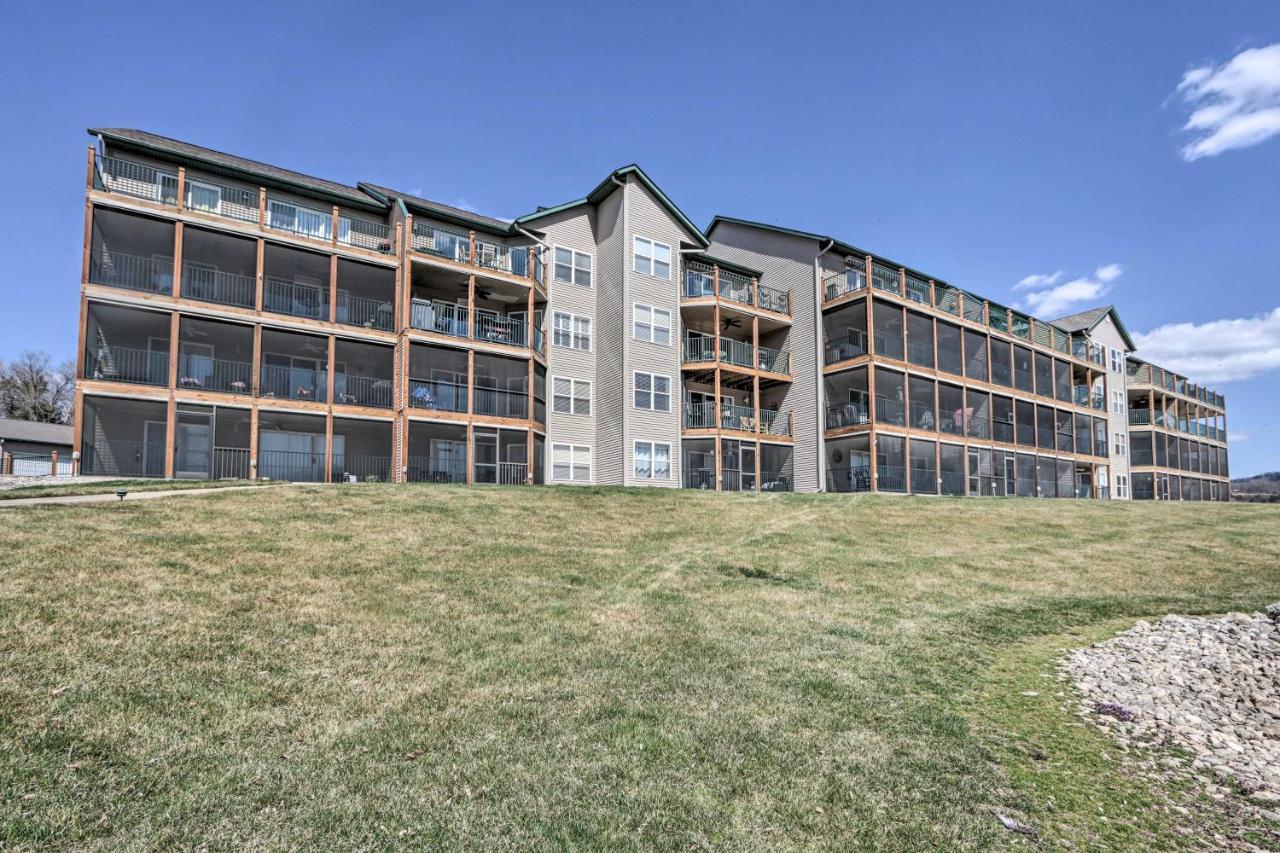 Step-Free Camdenton Condo With Boat Ramp, Dock, Slip Εξωτερικό φωτογραφία