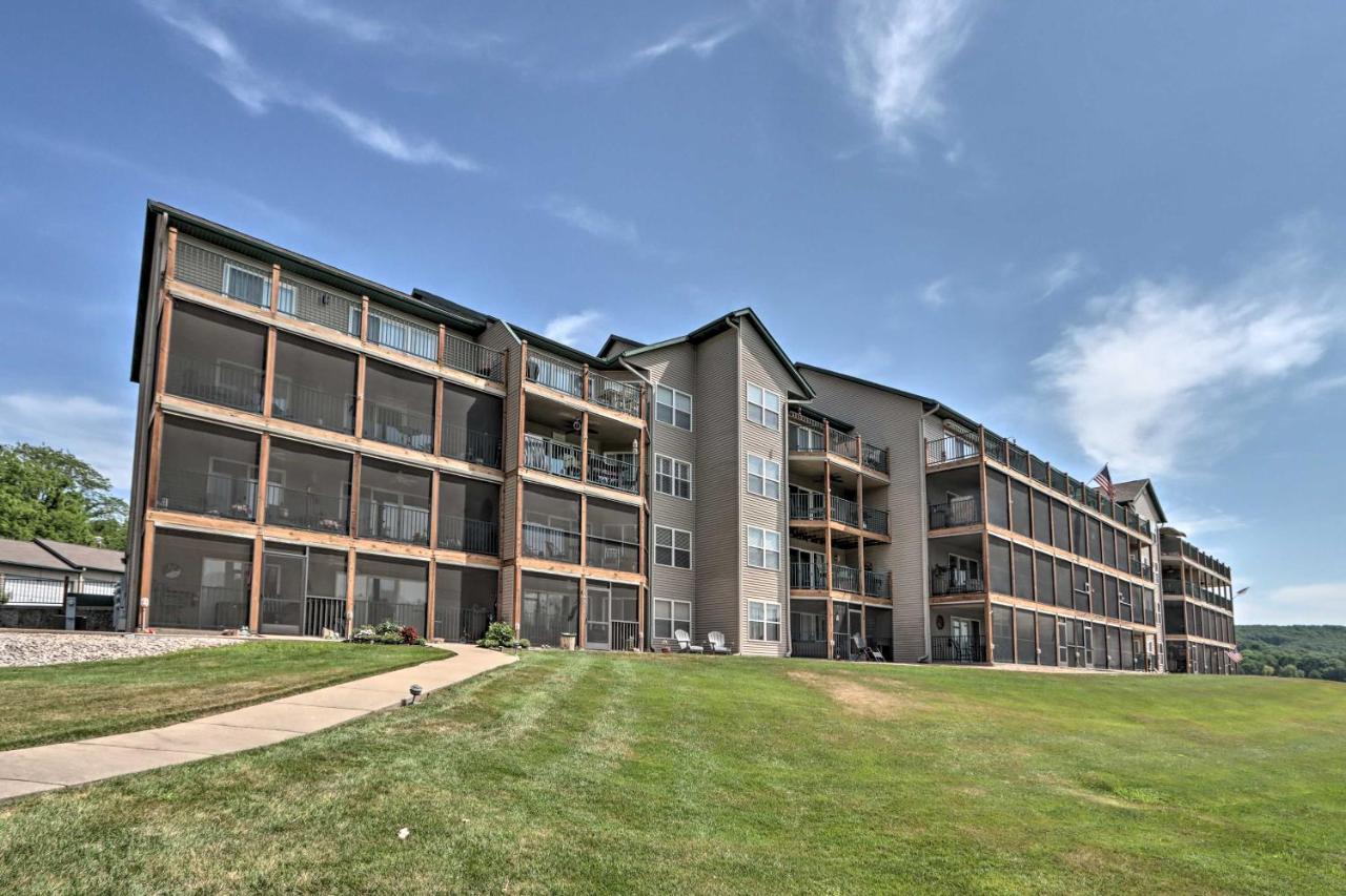 Step-Free Camdenton Condo With Boat Ramp, Dock, Slip Εξωτερικό φωτογραφία